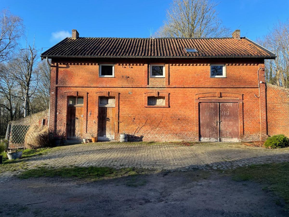 Maison d'hôtes La Bruyere du Coq Stables à Sart-Dames-Avelines Extérieur photo